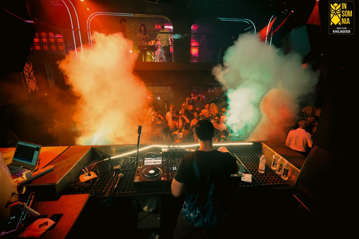 The floor packed under the lights — Insomnia Night Club, Khajaguda, Hyderabad